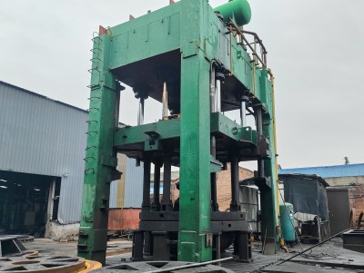 3000 T trykmaskine